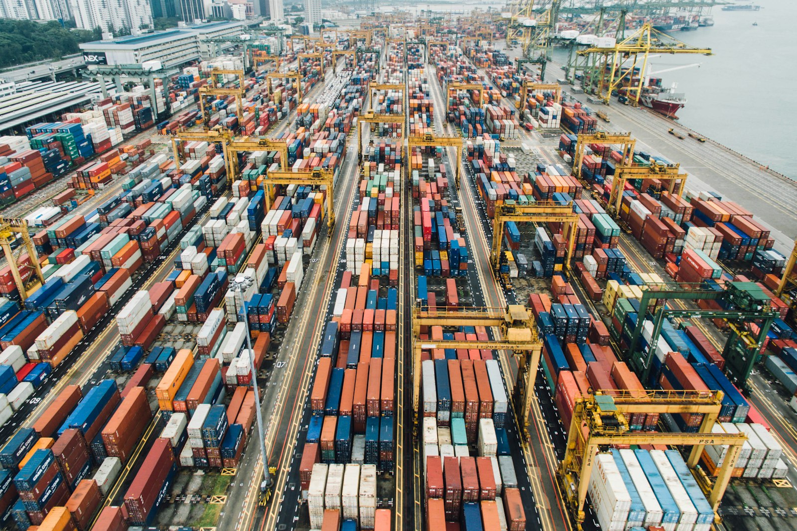 Stacked intermodal shipping containers — container tracking platform